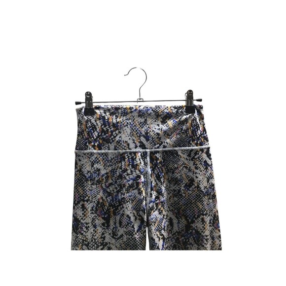 Sage Collective Pants Women's Size Small Multicolor Snake Print Yoga Athletic - Picture 2 of 6